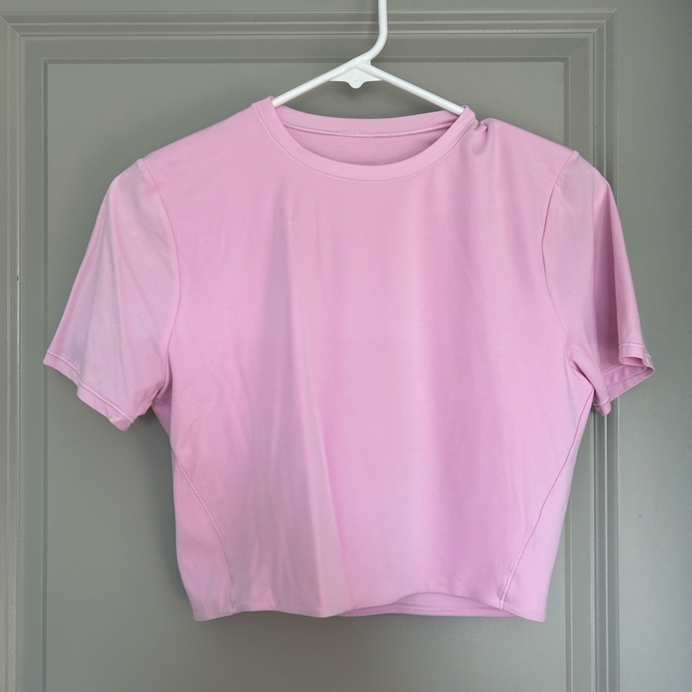 Lululemon Athletica vita pink wundermost tee